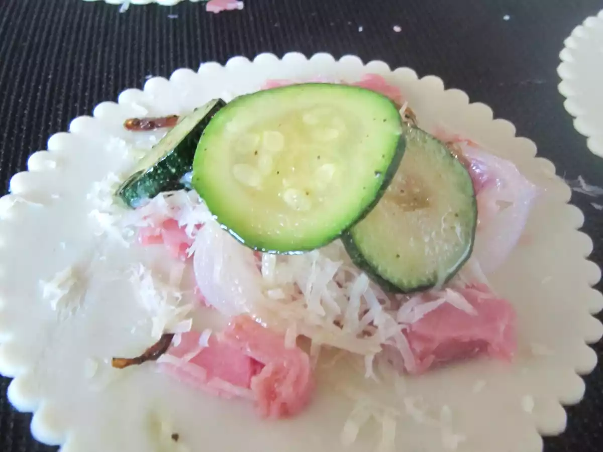 FEUILLETES JAMBON LEGUMES