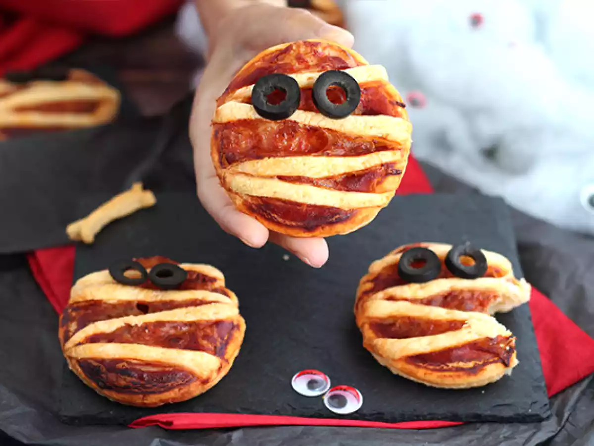 Feuilletés pizzas momies