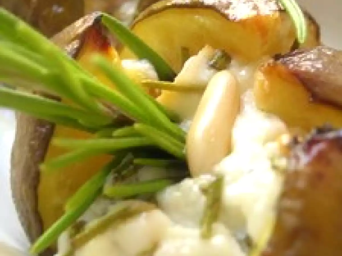 Figues rôties au fromage de chèvre, miel, romarin et huile d'olive - photo 4