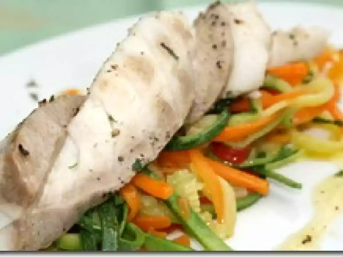 Filet de Bar àla Vapeur et Spaghetti de Légumes