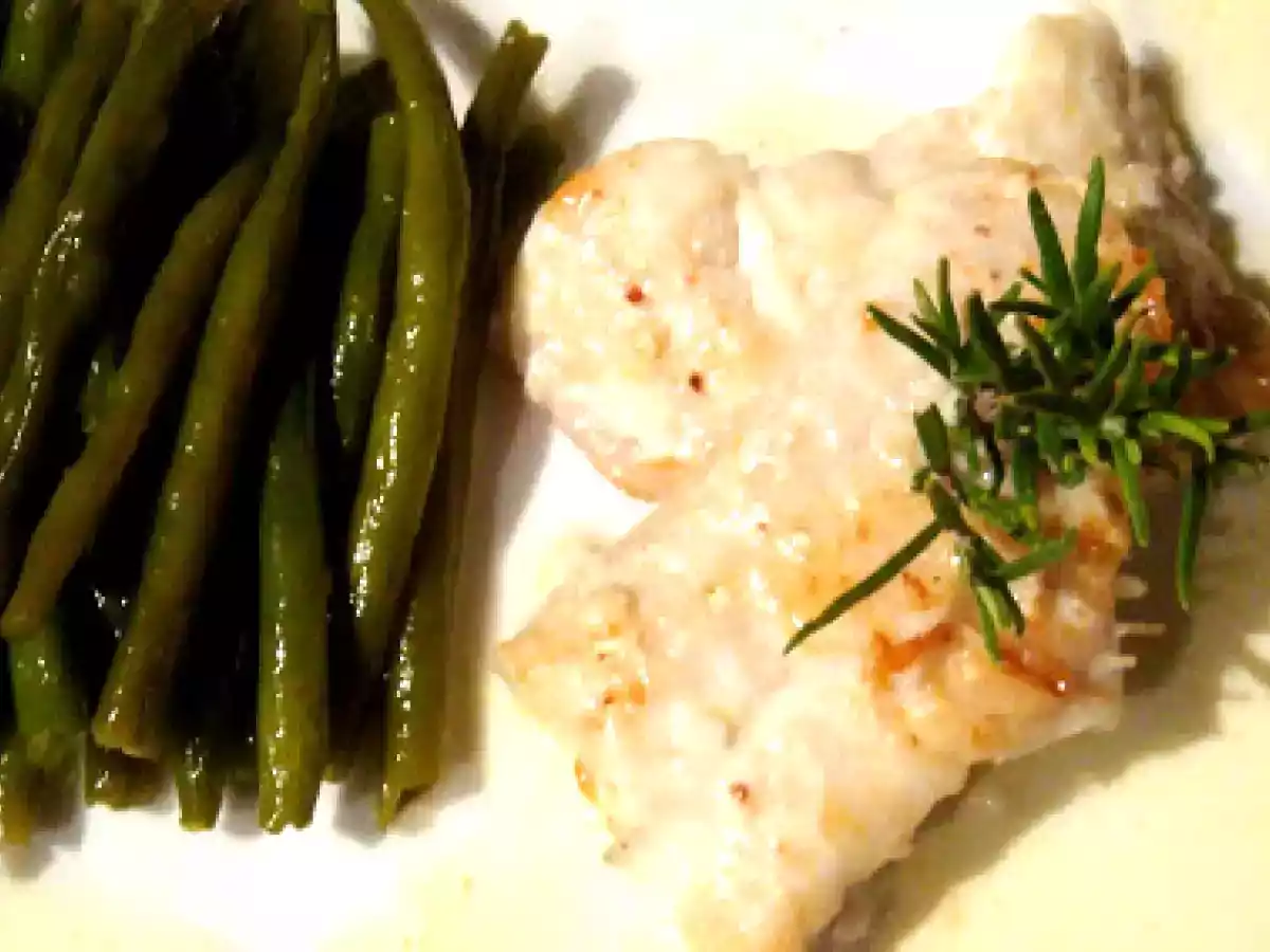 Filet de cabillaud ou de turbot, à la crème au camembert, haricots verts.... - photo 3