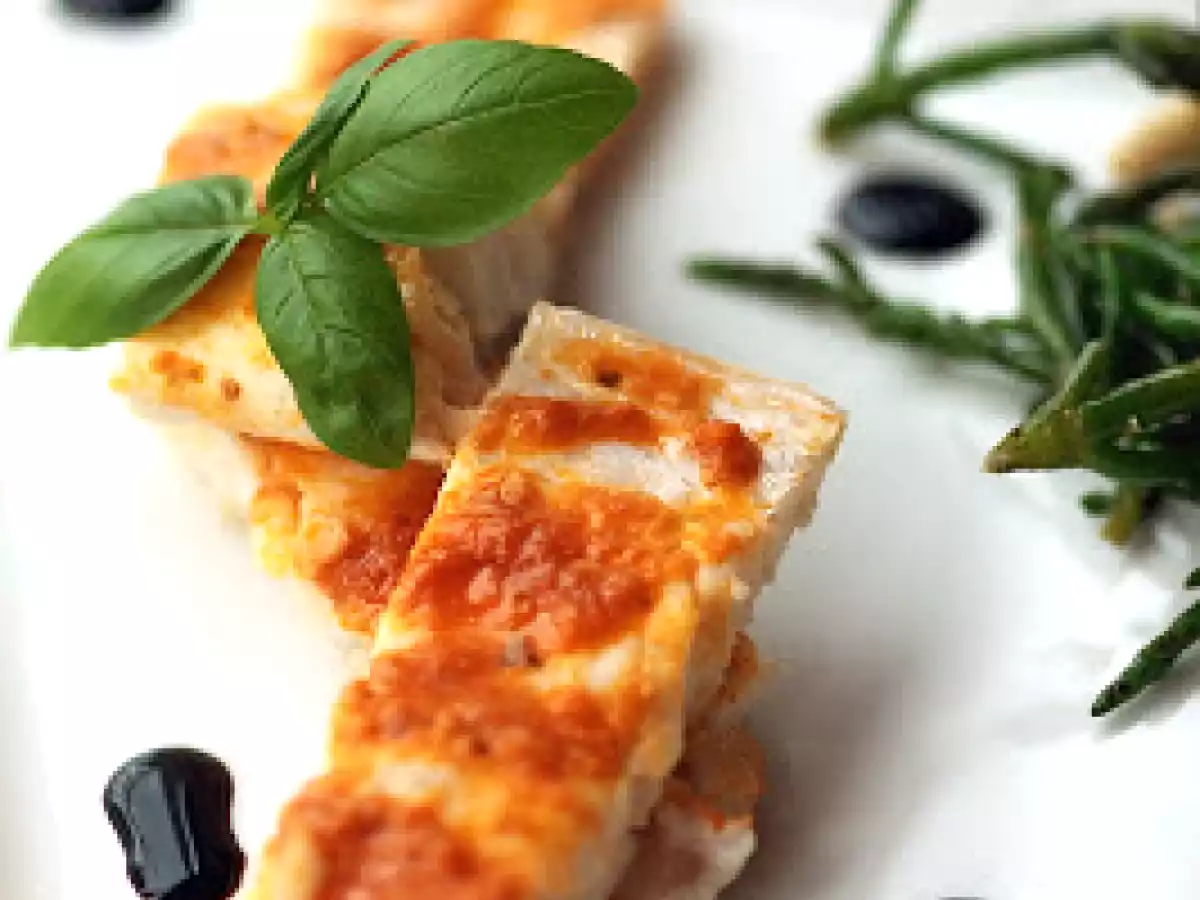 Filet de sandre vapeur au pesto, salicorne aux pignons.