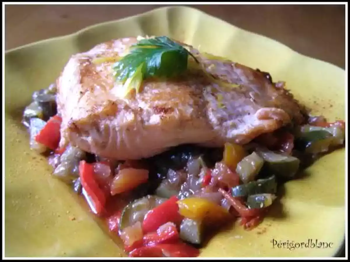 Filet de saumon sur ratatouille faite au micro-onde - photo 2