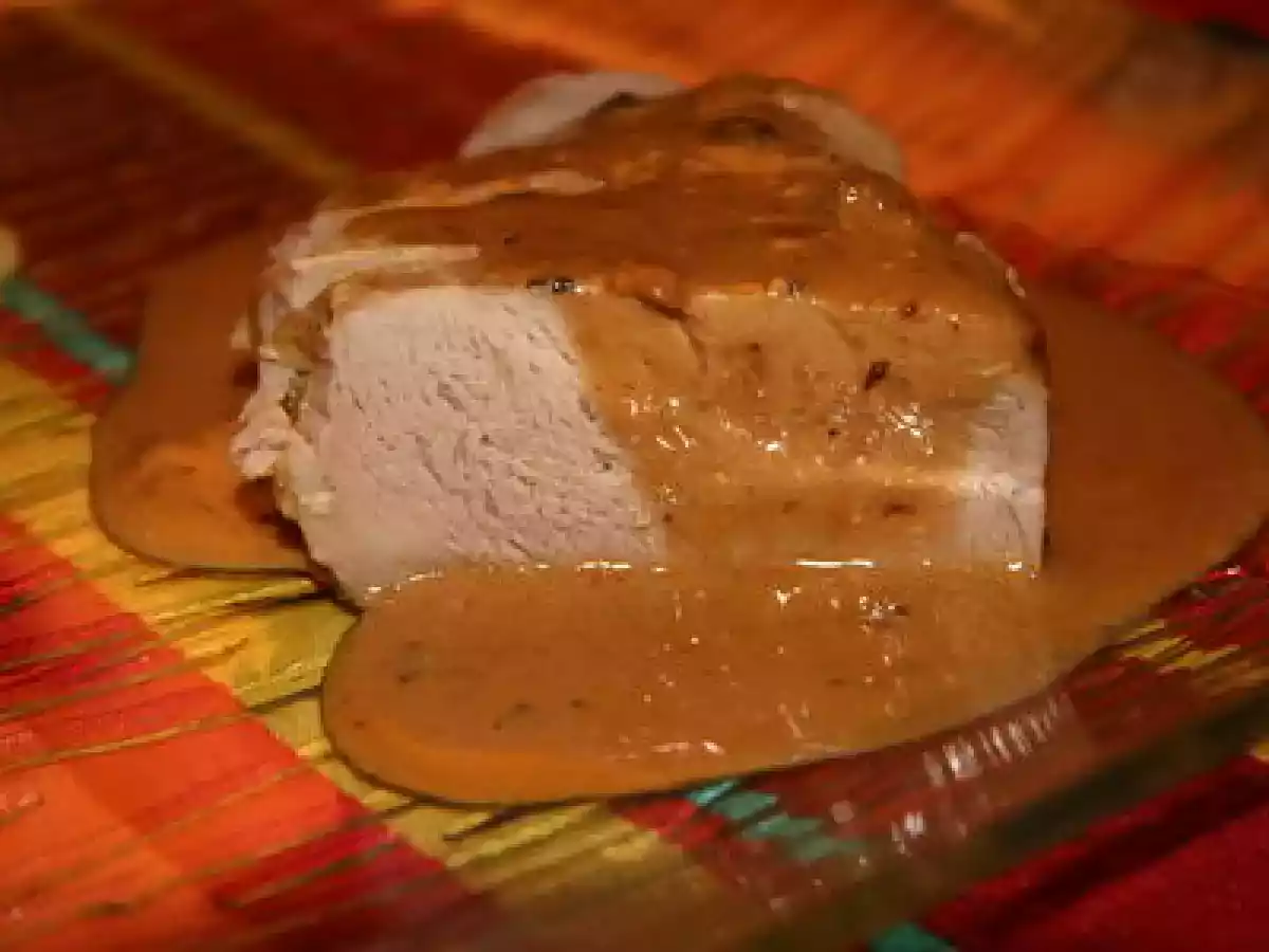 Filet mignon de porc à la moutarde piqué de citron