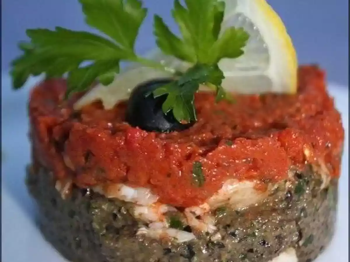 Filets de rouget à la tapenade & tomates confites