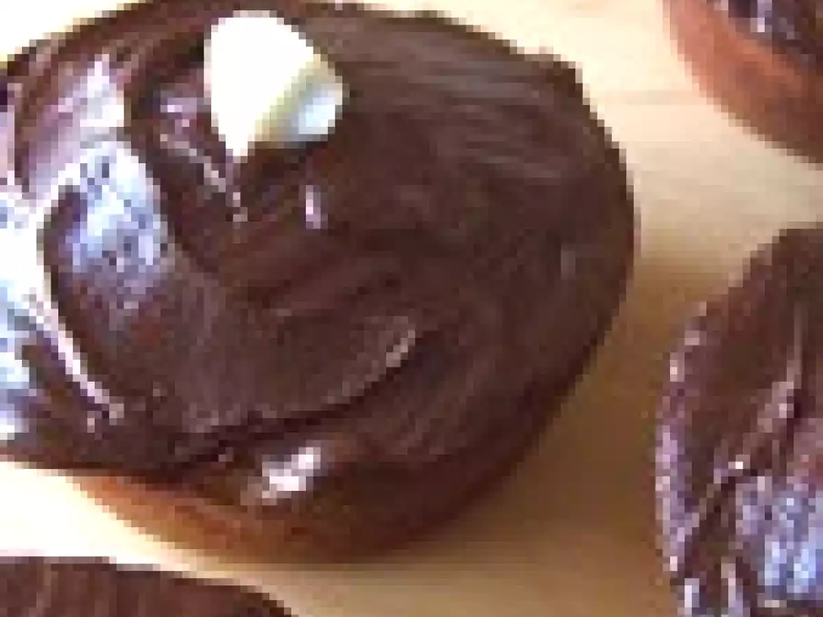 Financiers à l'Amaretto comme des cupcakes, avec du chocolat - photo 2