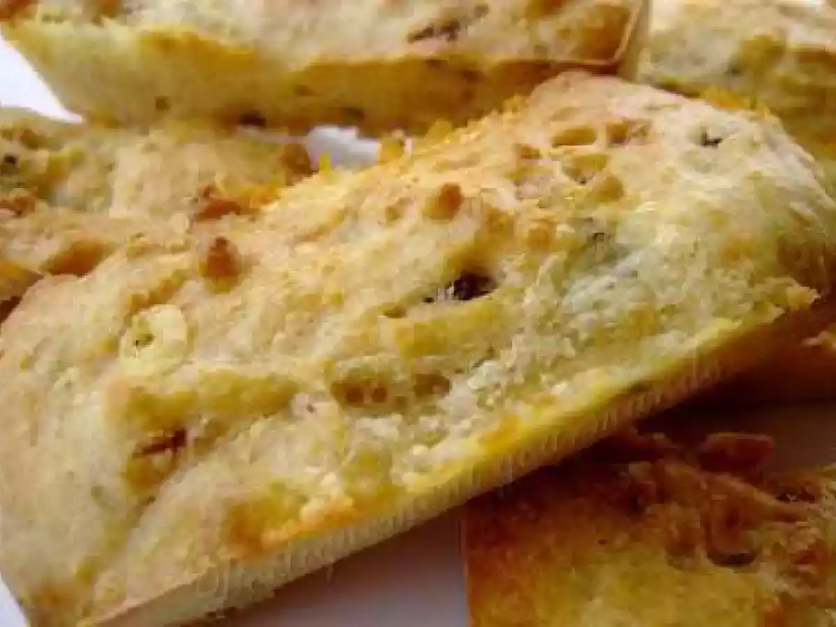 Financiers au reblochon et tomates confites