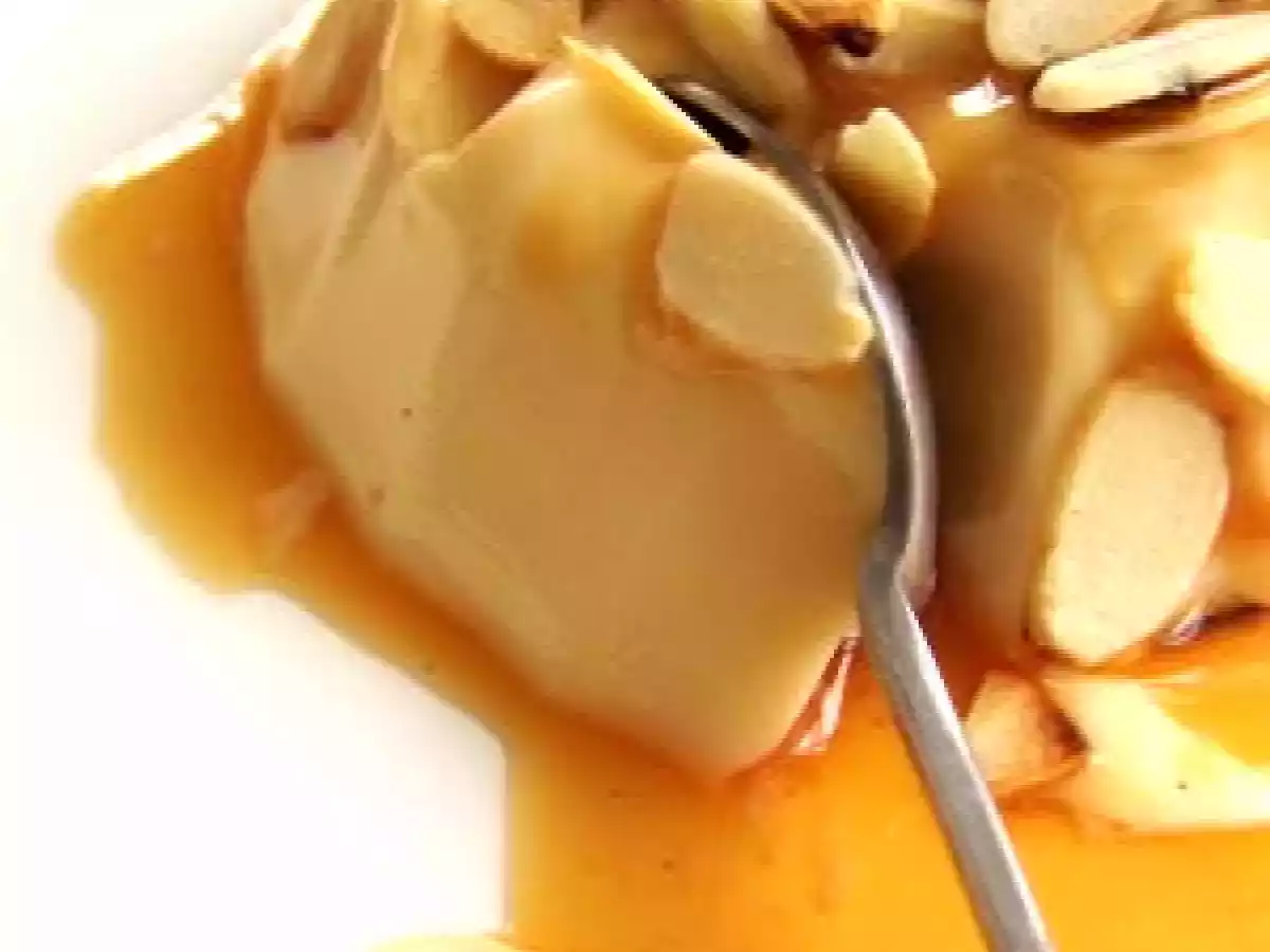 Flan de almendras