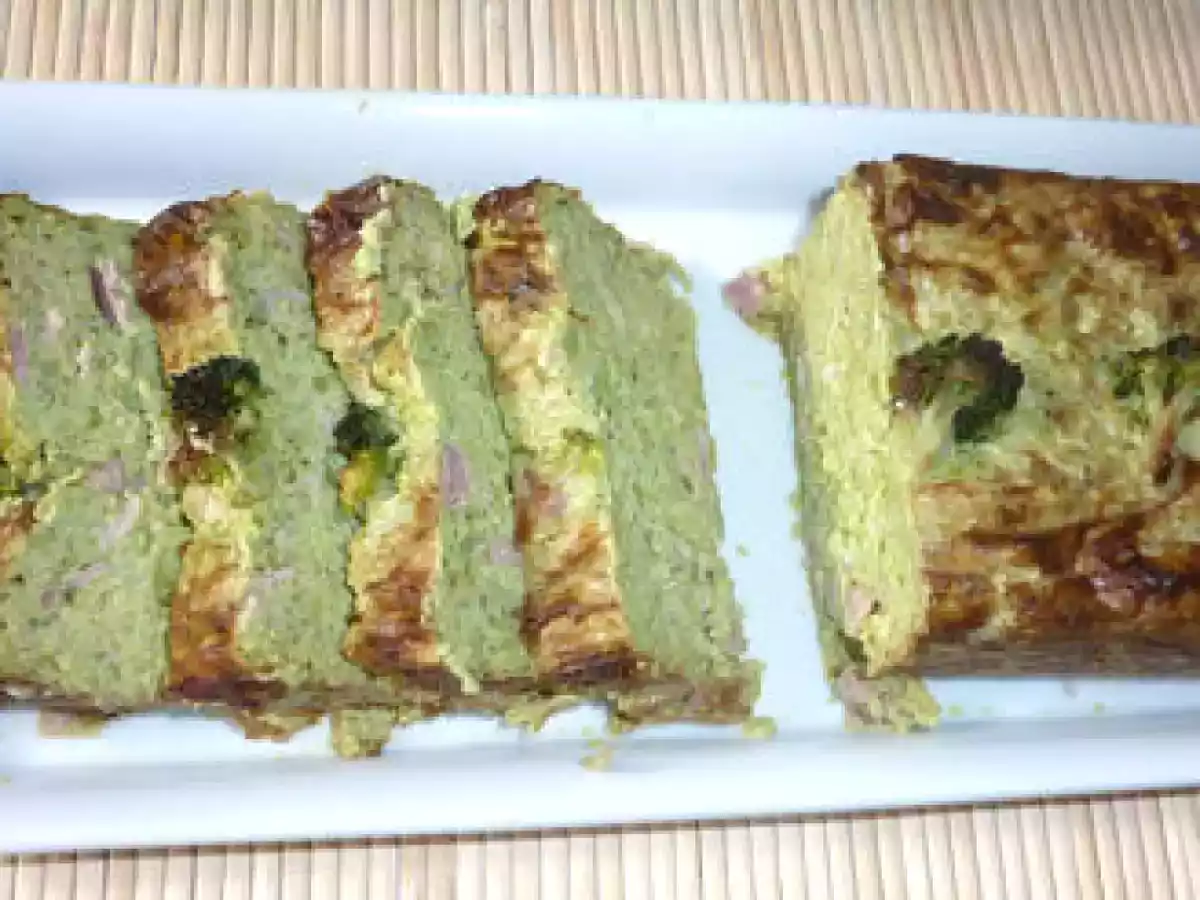 Flan de brocolis au jambon et à la coriandre