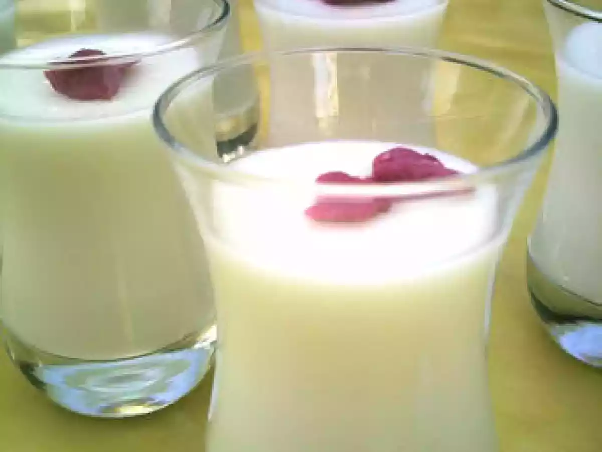 Flan libanais à l'eau de rose