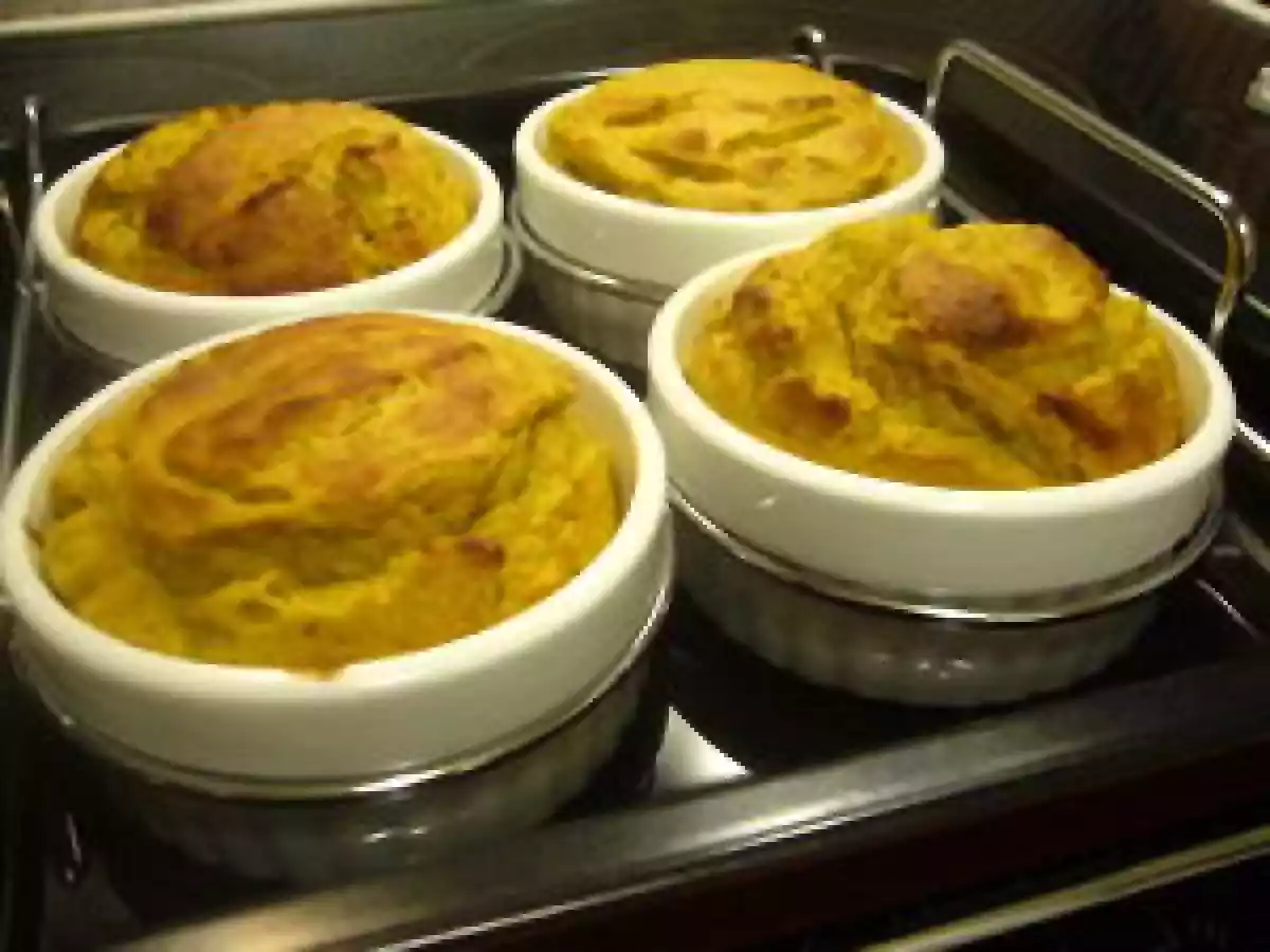 FLANS MUSCADES DE POIS CASSES A LA COURGE ET BROCOLI