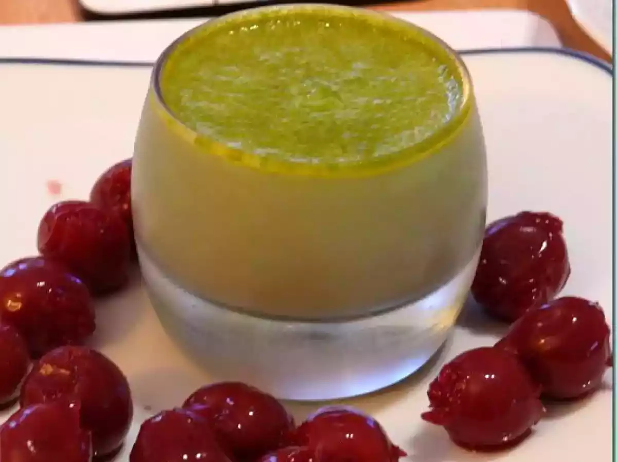 Flans pistache à l'agar-agar