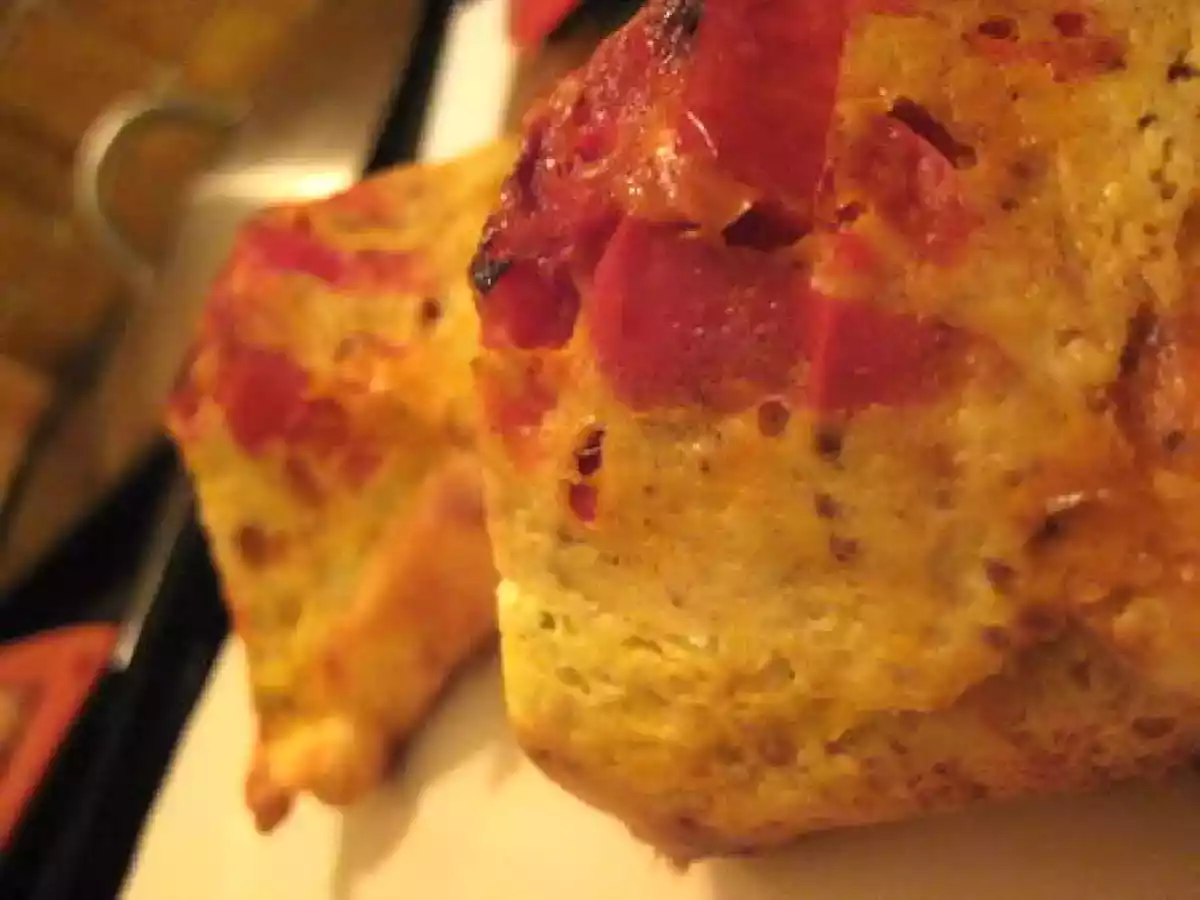 Flans/tatins aux poivrons et au thon