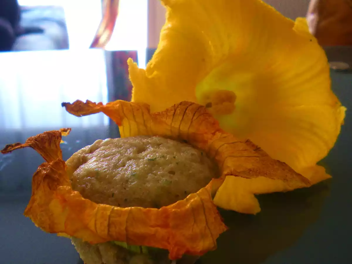 Fleur en muffin courgette et noix