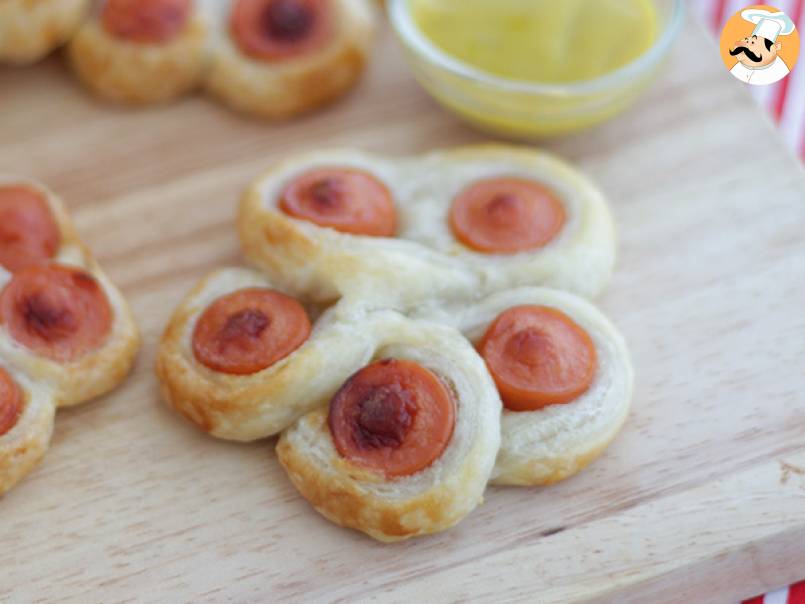 Fleurs feuilletées aux knackis