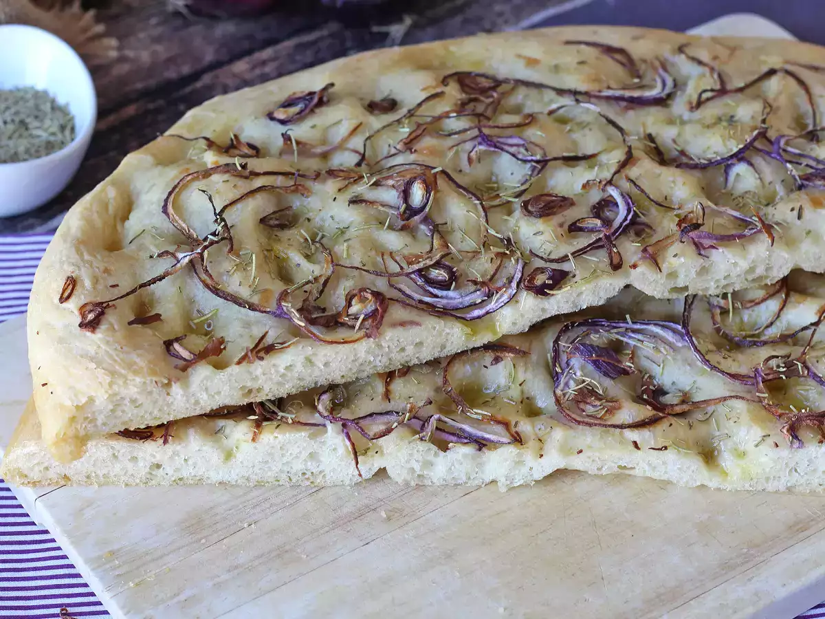 Focaccia aux oignons et au romarin - photo 5