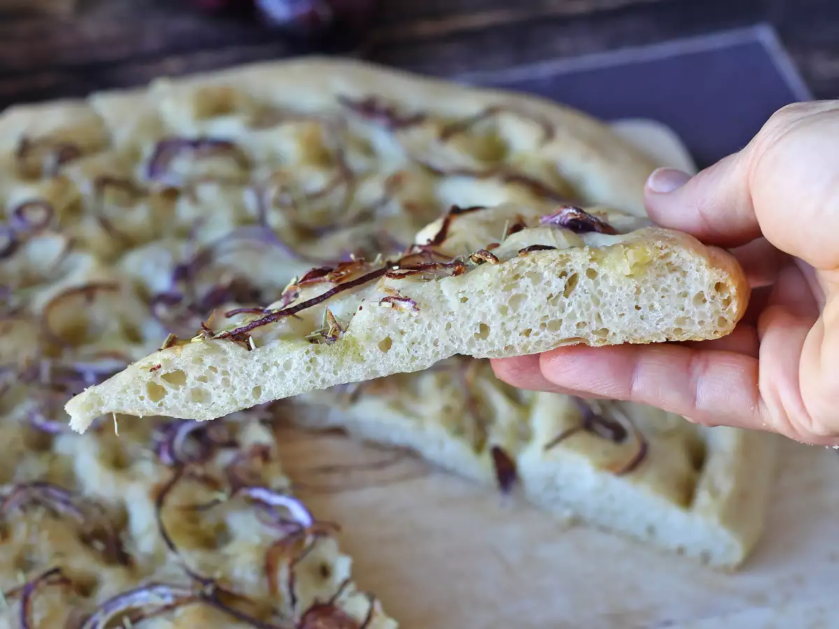 Focaccia aux oignons et au romarin - photo 6