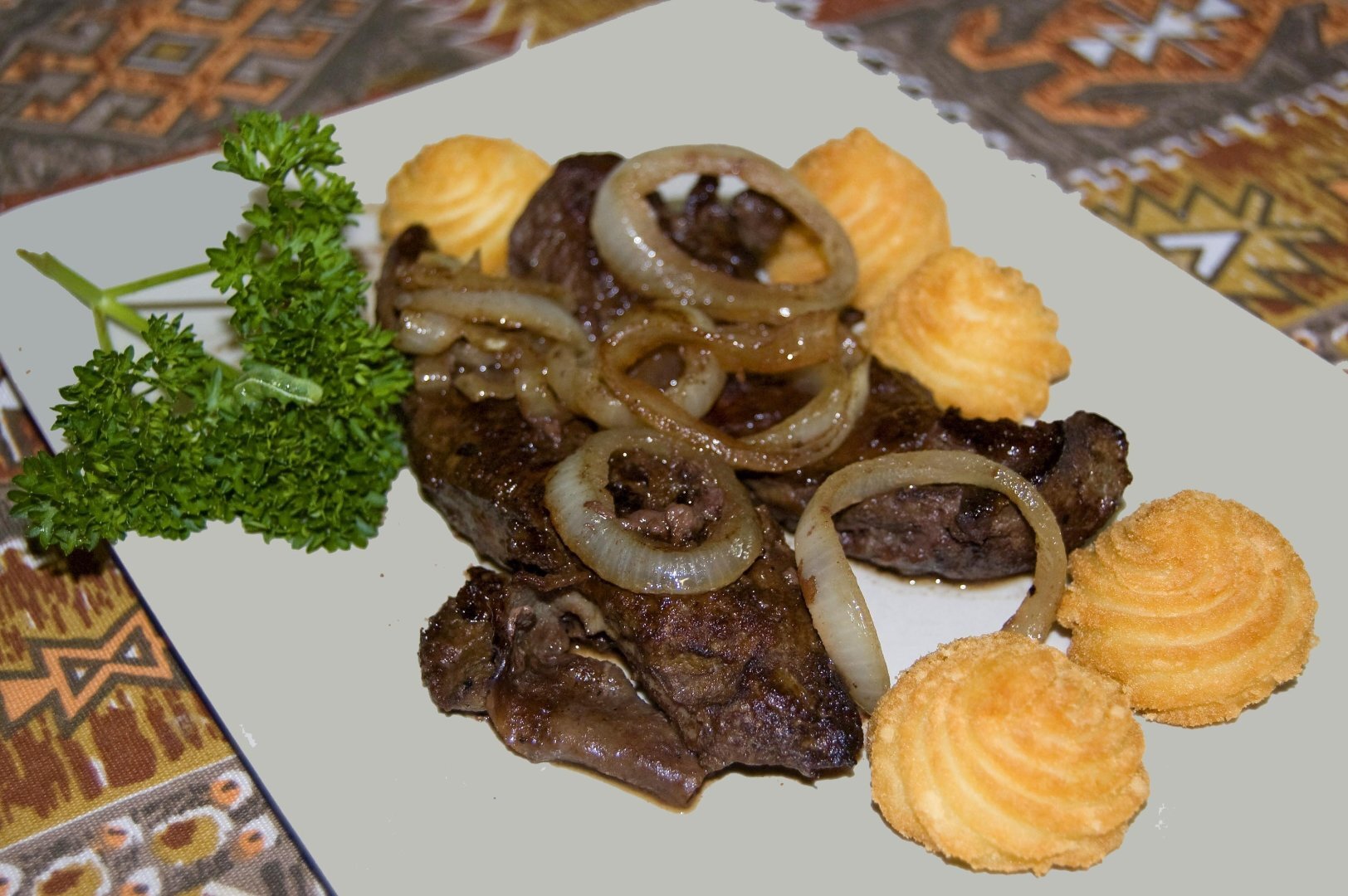 Foie de génisse au porto et fève tonka - Recette Ptitchef
