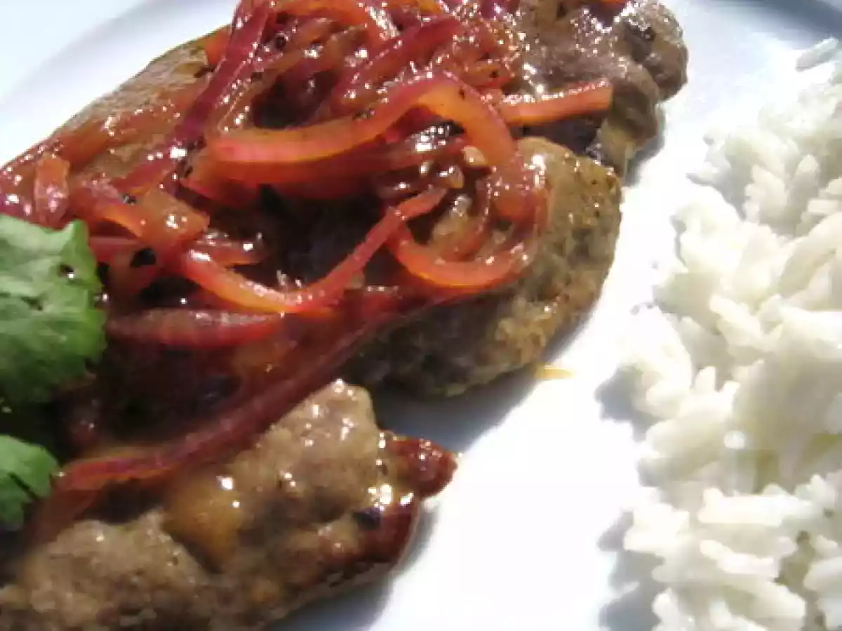 Foie de veau aux oignons rouges