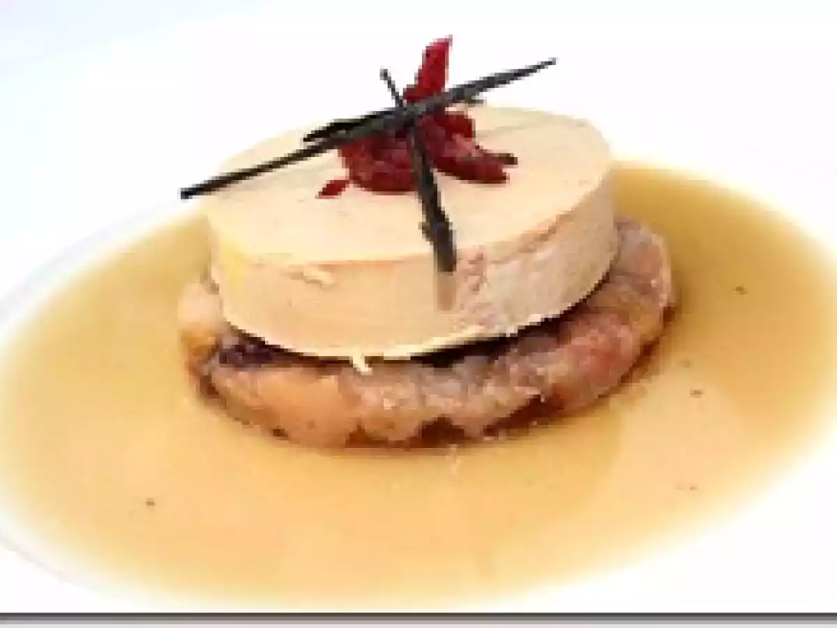 Foie Gras d'Oie Poché, Chutney de Coing et Gelée à la Vanille - photo 2