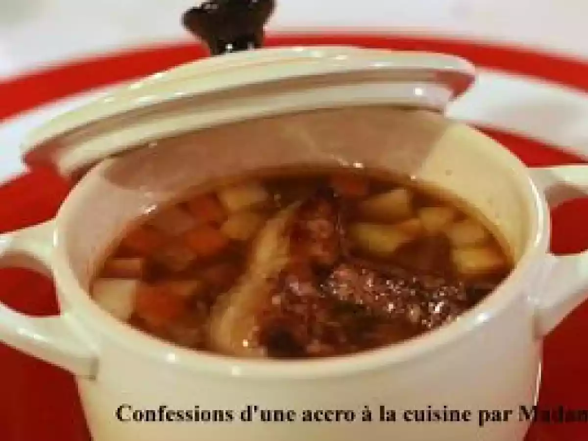 Foie gras en cocotte, légumes anciens et bouillon gingembre-orange - photo 2