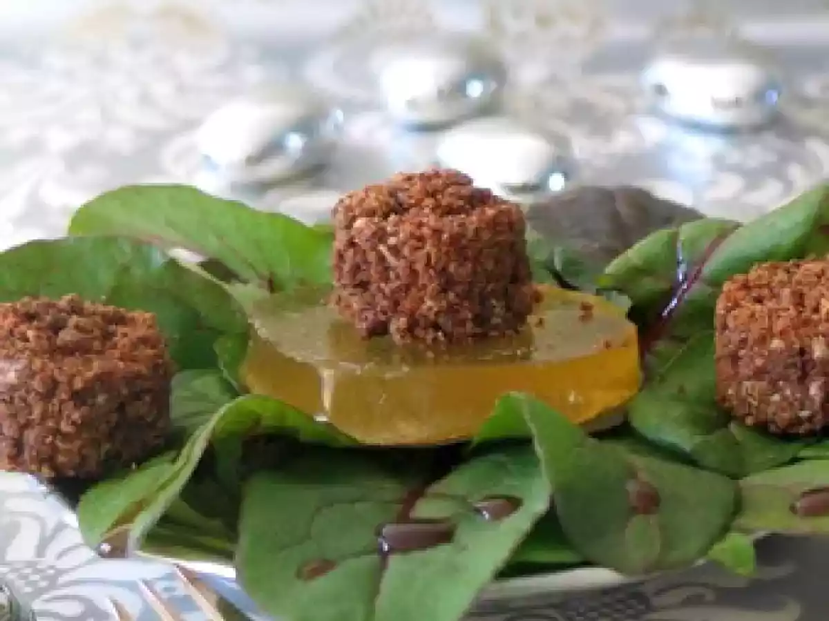 Foie gras en crumble de pain d'épices et gelée de Jurançon