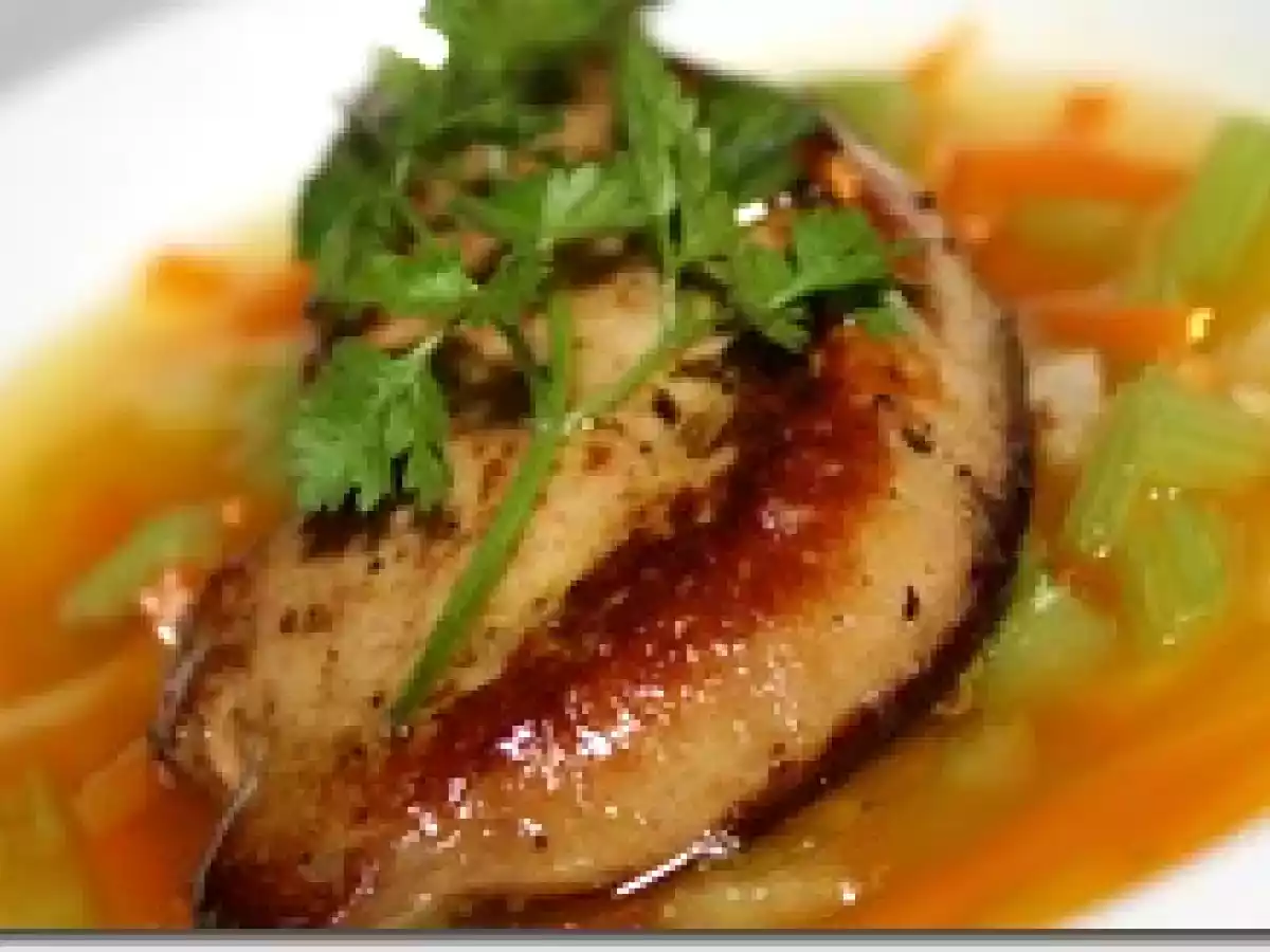 Foie Gras Poêlé et Bouillon de Légumes aux Epices - photo 2