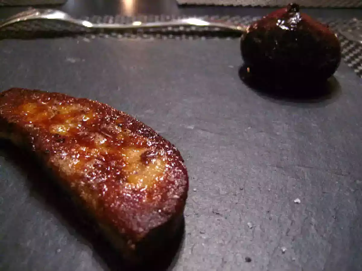 Foie gras poêlé et figue dorée