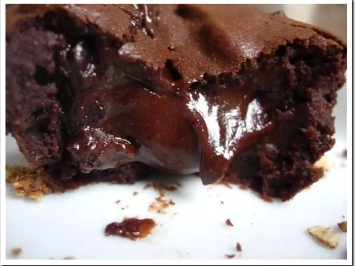 Fondant coulant Extra Noir 70 % pas light ni léger mais sans beurre à l'Italienne