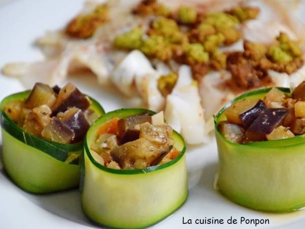 Fondue D Aubergine Encerclee D Une Fine Tranche De Courgette