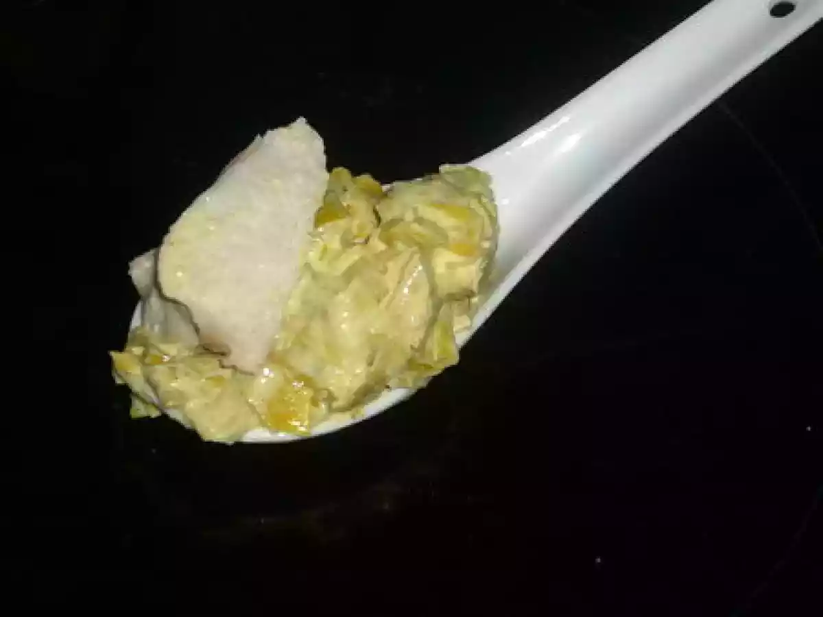 Fondue de poireaux au curry et au poulet