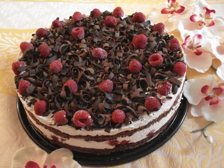 Foret Noire Revisitee Aux Framboises Et Recette Ptitchef