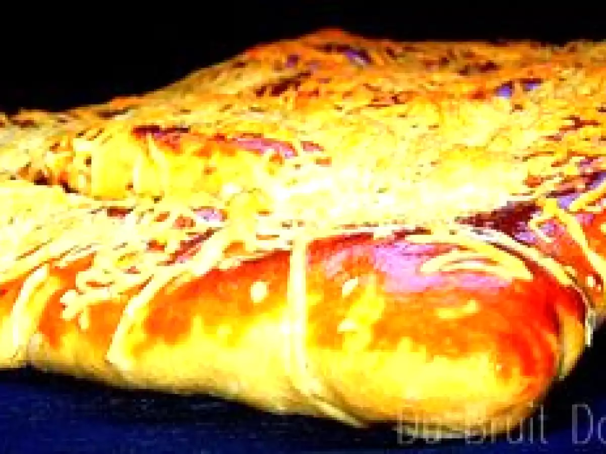 Fougasse aux lardons & tomates séchées