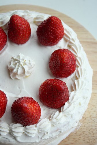 Fraisier A La Japonaise Pour Un Anniversaire Recette Ptitchef