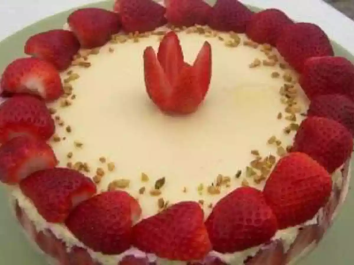 Fraisier au chocolat blanc