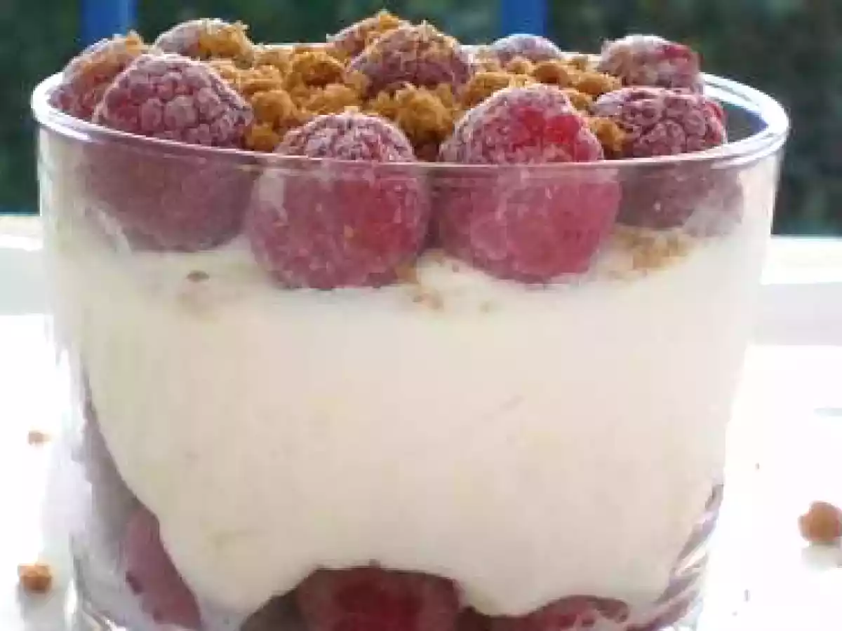 FRAMBOISINE DE MASCARPONE CHANTiLLY VANILLé AU SPECULOOS - photo 2