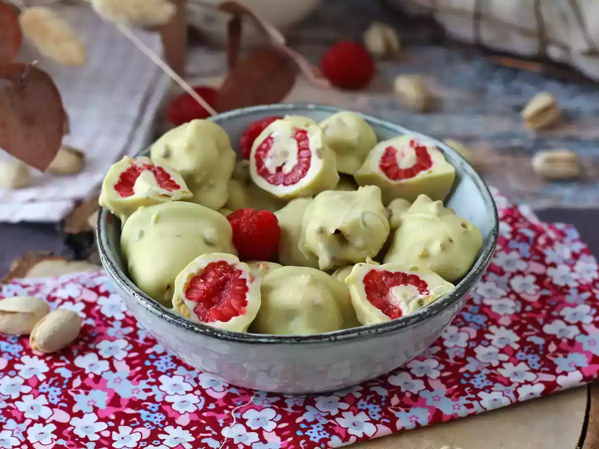 Franui à la pistache, de délicieuses framboises enrobées, fondantes et croquantes - photo 6