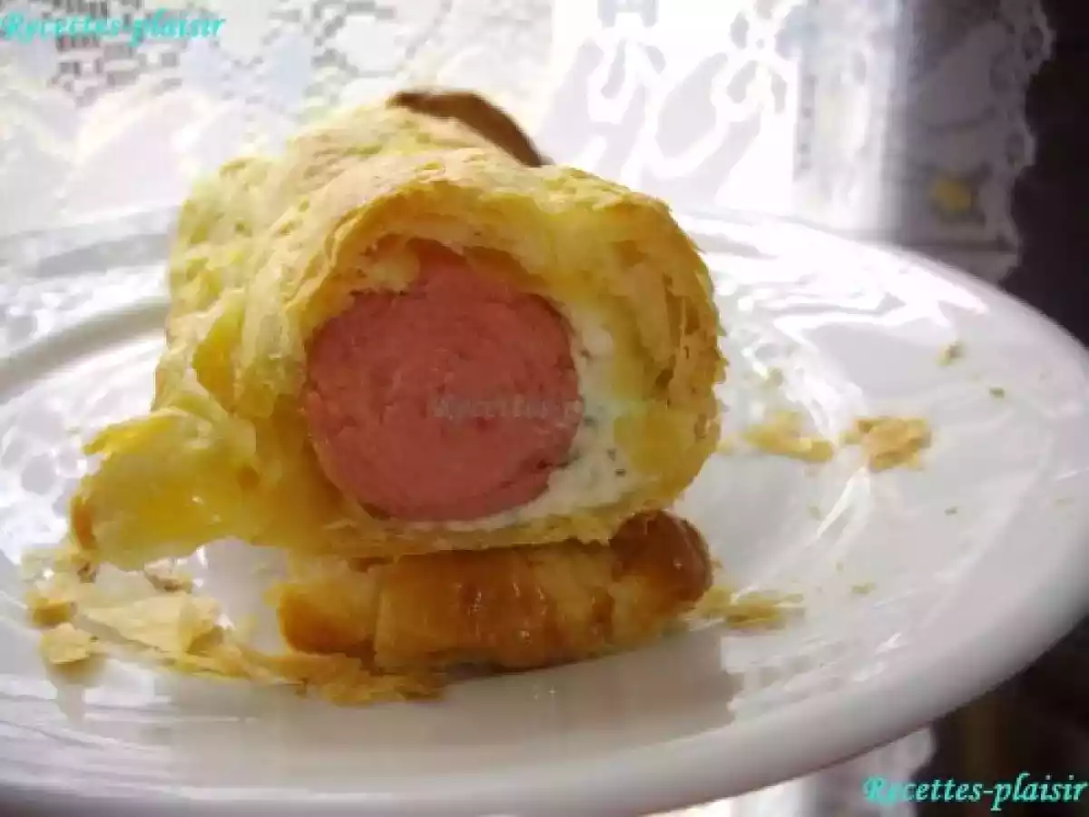 Friands à la saucisse et ail et fines herbes