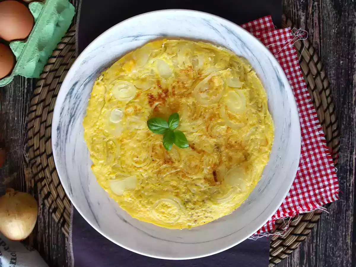 Frittata aux oignons, l'omelette parfaite pour un repas express ! - photo 3
