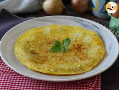 Frittata aux oignons, l'omelette parfaite pour un repas express !