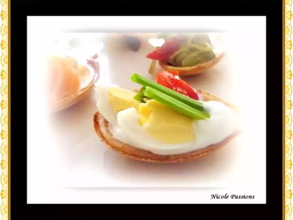 Fromage blanc agrémenté de raifort et d'oeuf de caille. - photo 2