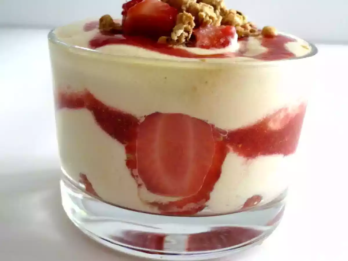 Fromage blanc gourmand aux fraises