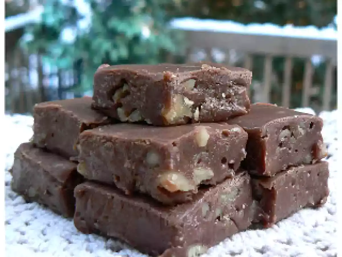 Fudge au chocolat facile avec 3 ingrédients