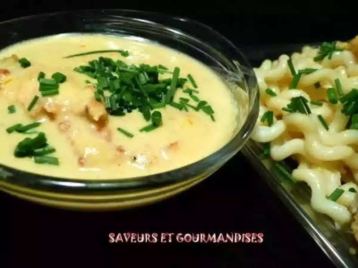 Fusilli lunghi au saumon et sauce safranée. - photo 2