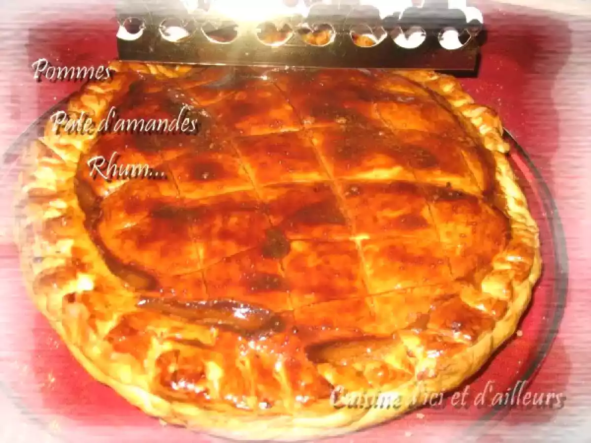 Galette aux pommes et pâte d'amandes façon IC