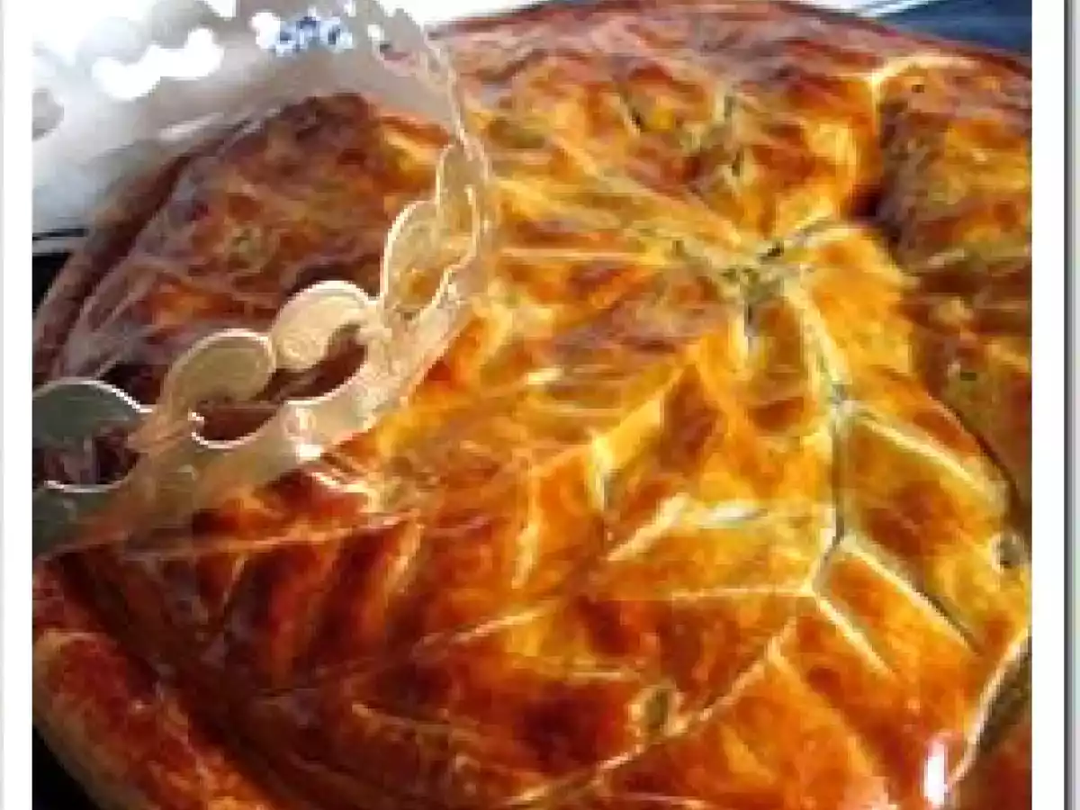 Galette des rois à la pistache et aux cerises griottes - photo 3