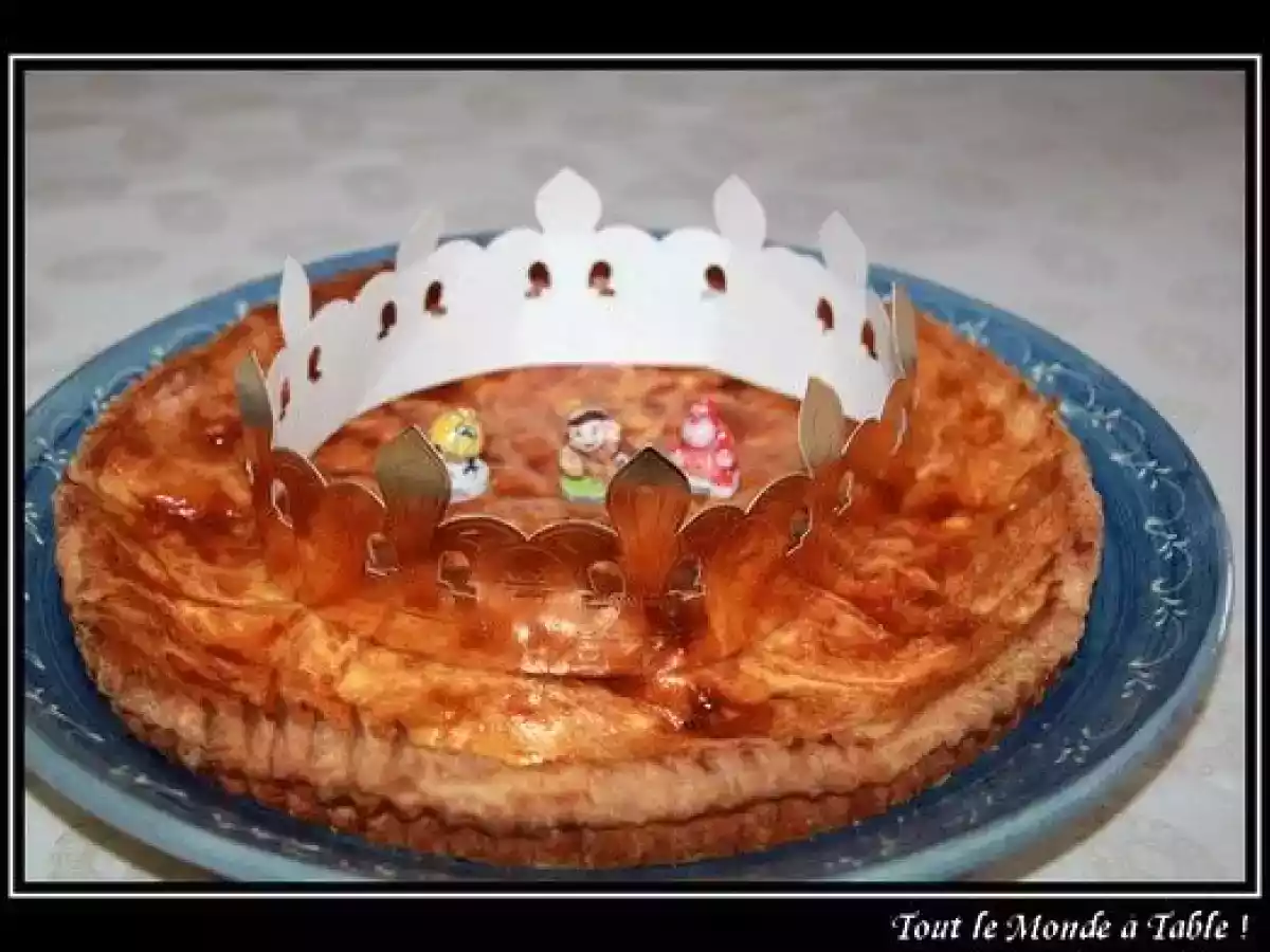 Galette des rois franc-comtoise - galette bisontine - spécialité franc-comtoise