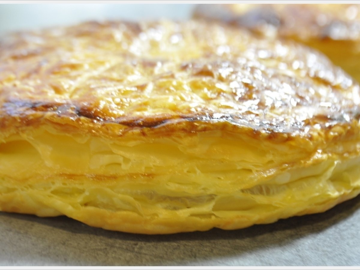 Galette des rois sans sucre ajouté aux edulcorant pour épiphanie