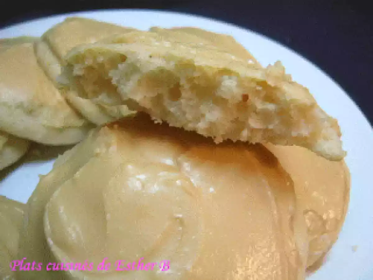 Galettes blanches glacées au sucre à la crème - photo 2