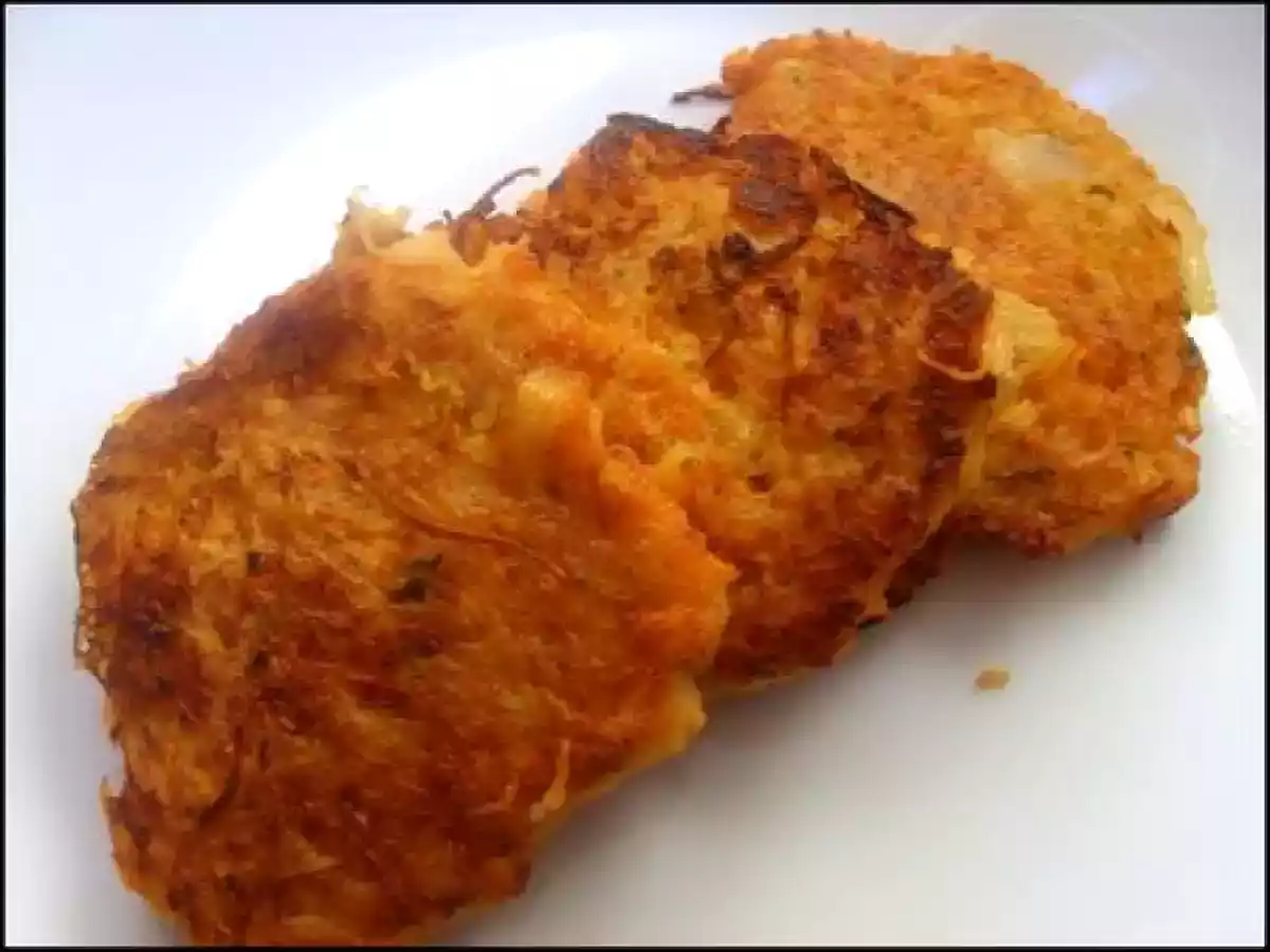 Galettes de carottes/pommes de terre piquantes